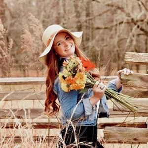 Meet your Posher, Darby